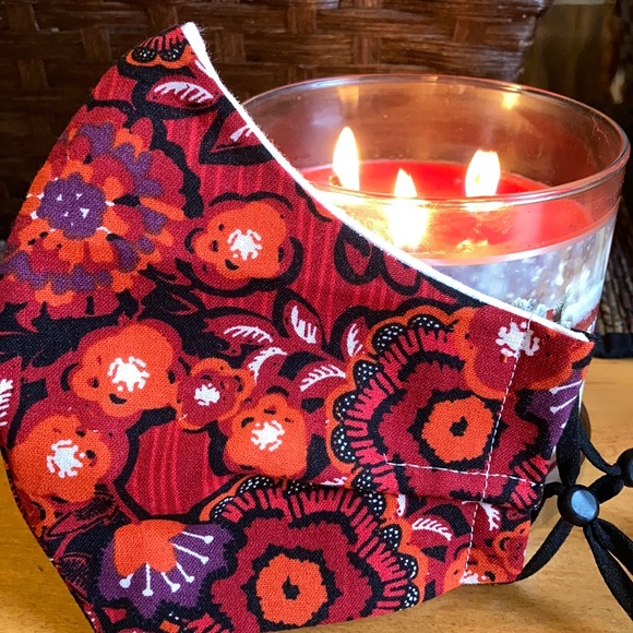 Handmade Face Mask - Picture 1 of 5